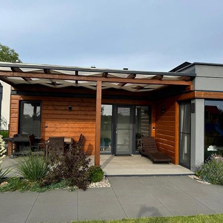 Cisza Bungalows Village / Blisko Natury Nowecin Екстер'єр фото